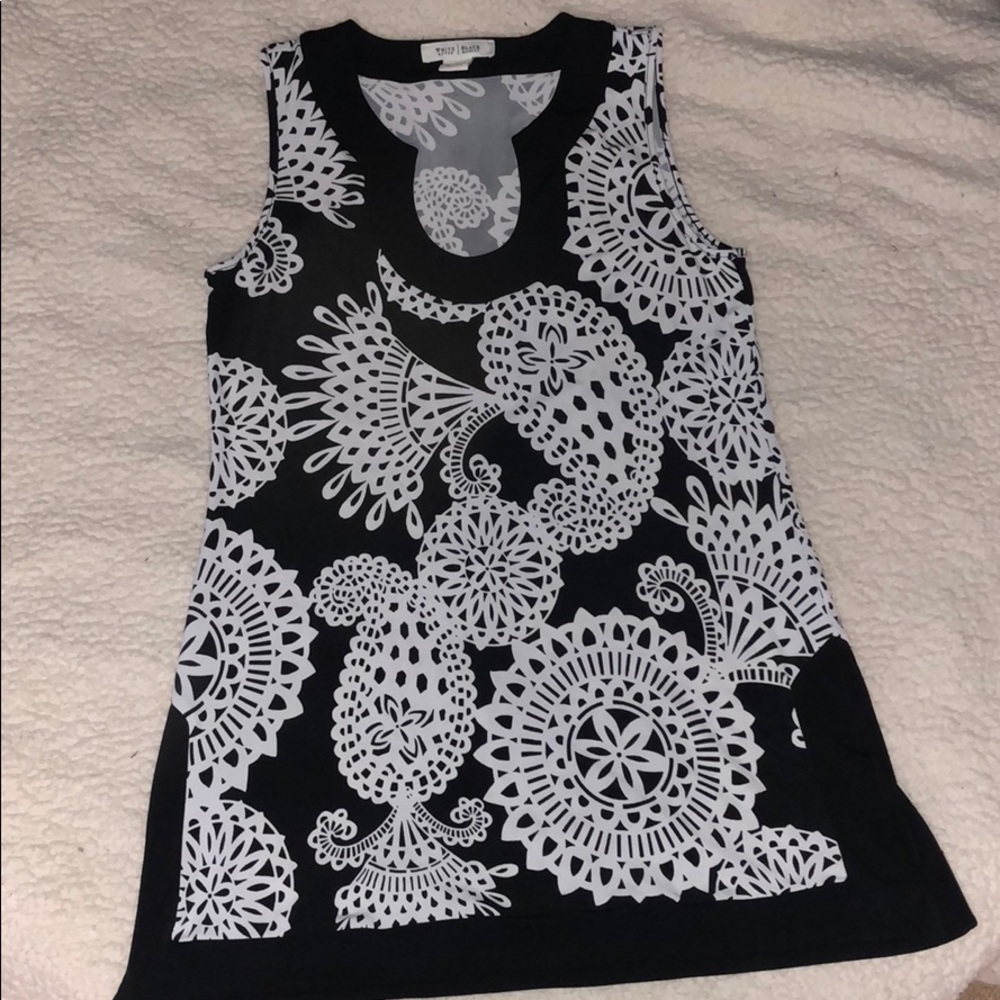 White House Black Market top